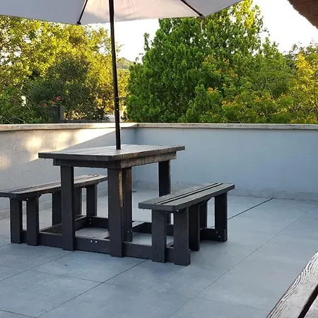 Pomegranate Selfcatering Apartment Mbombela Exterior foto